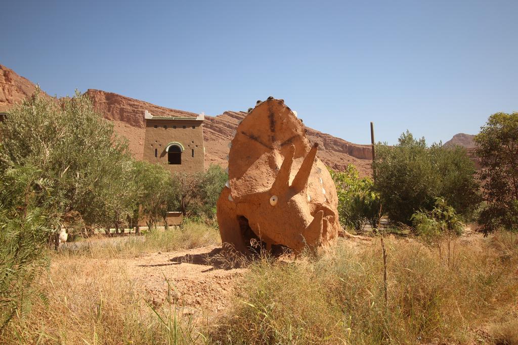 Kasbah Hotel Camping Jurassique Ifri Exterior foto